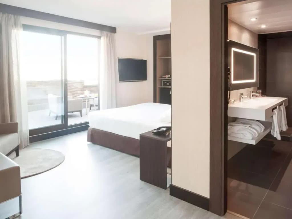 Novotel Madrid Center - photo 10