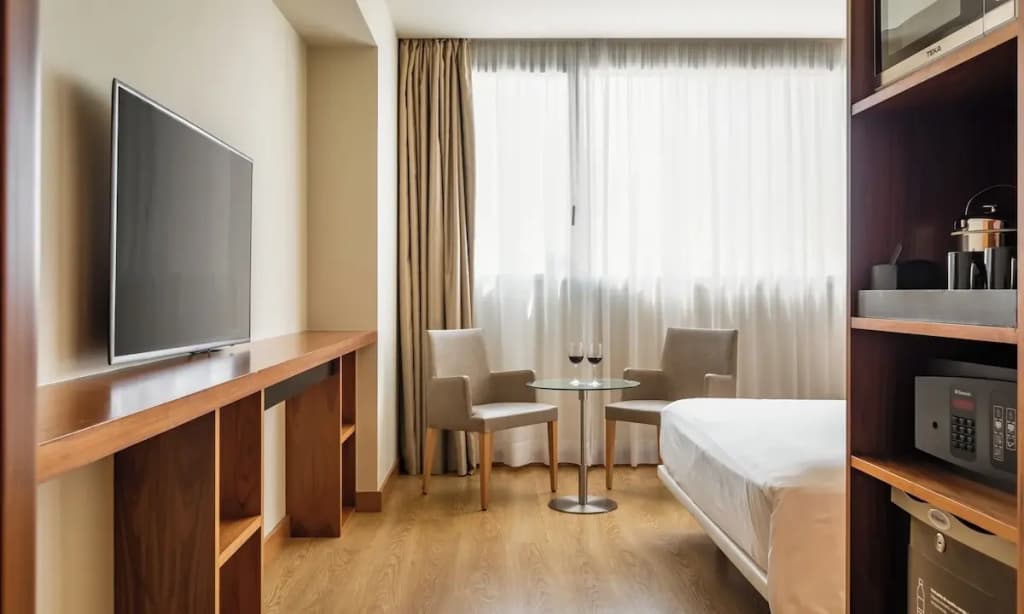 SB Diagonal Zero Hotel - photo 9
