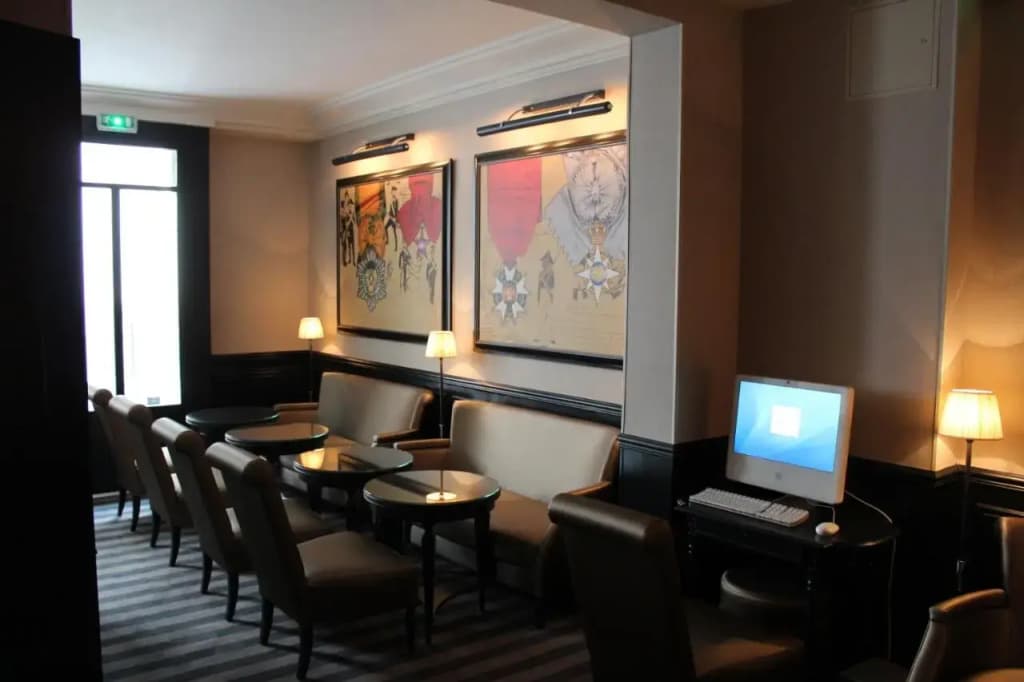 Hôtel Saint Cyr Etoile - photo 16