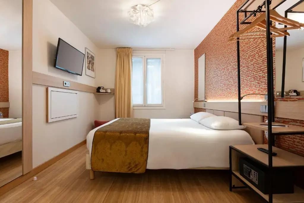 Hotel Hor Les Lumières - photo 7