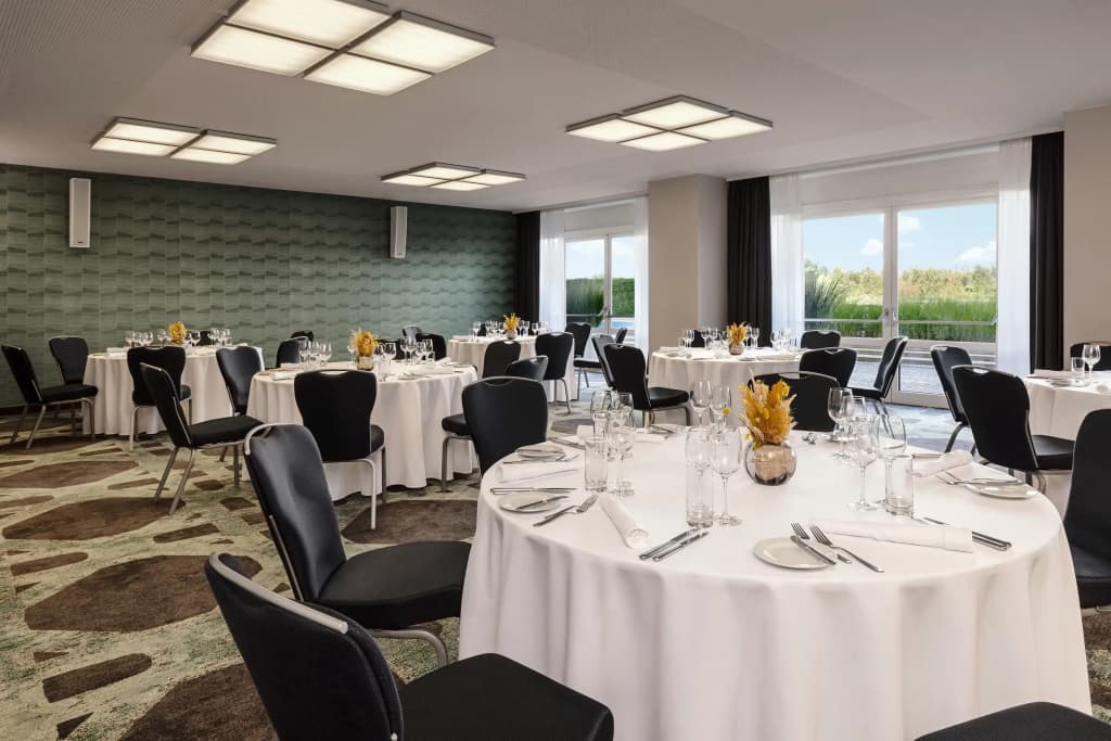 Hilton Vienna Waterfront Hotel - photo 27