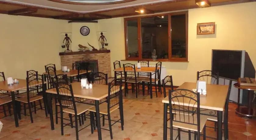 Hotel Rich - photo 13