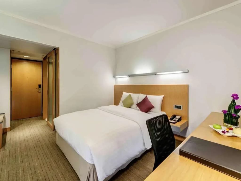 Novotel Century Hong Kong - photo 4