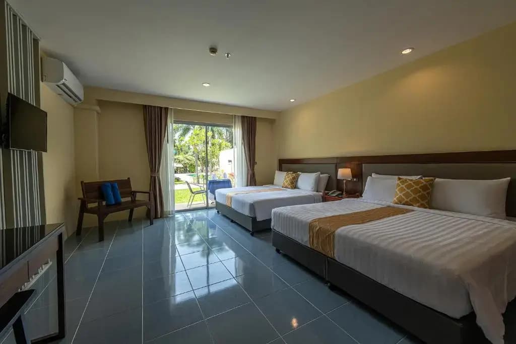 Blue Beach Grand Resort And Spa - photo 6