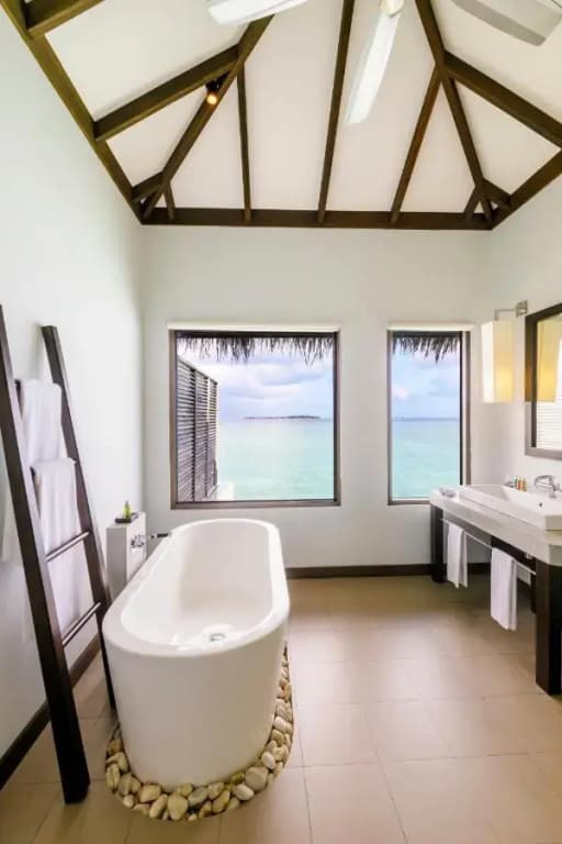 Niva Velassaru Maldives Hotel - photo 10
