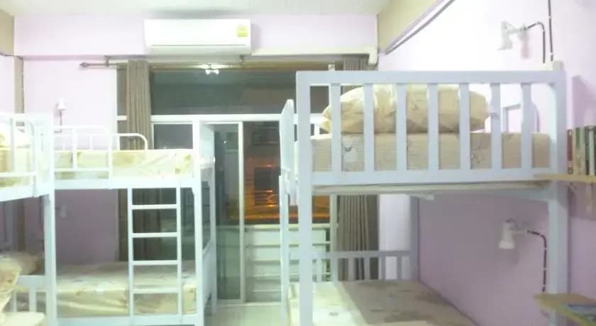 Backpacker's Place Khopai Pattaya - photo 2