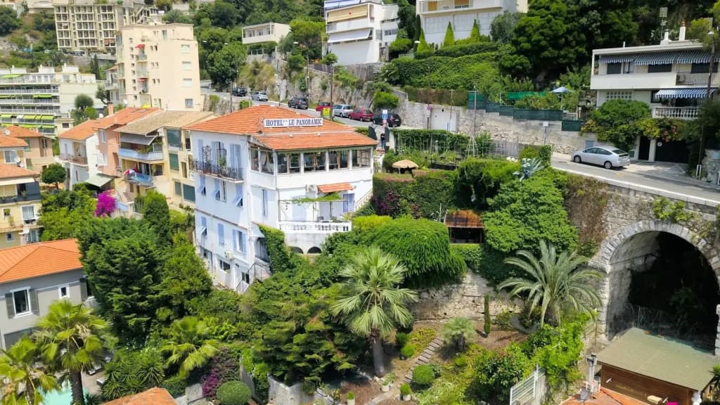 Le Panoramic Boutique Hotel - photo 1