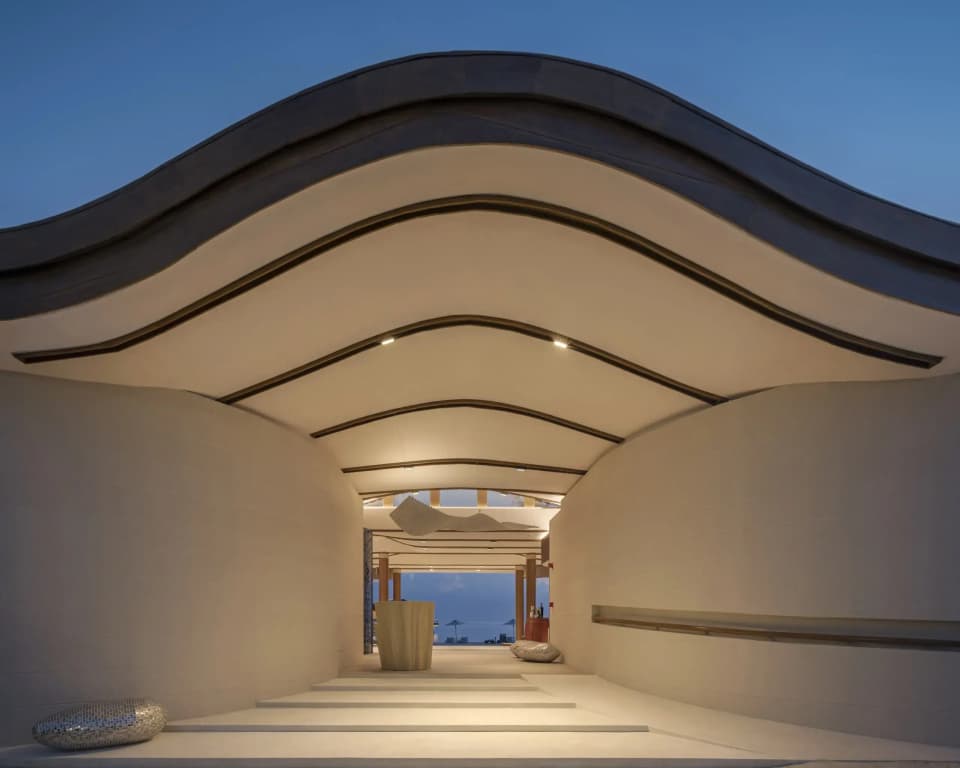Centara Grand Lagoon Maldives - photo 18