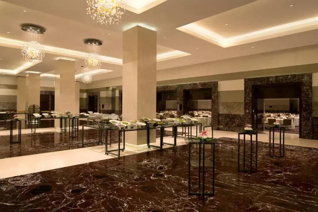 Millennium Al Rawdah Hotel - photo 18