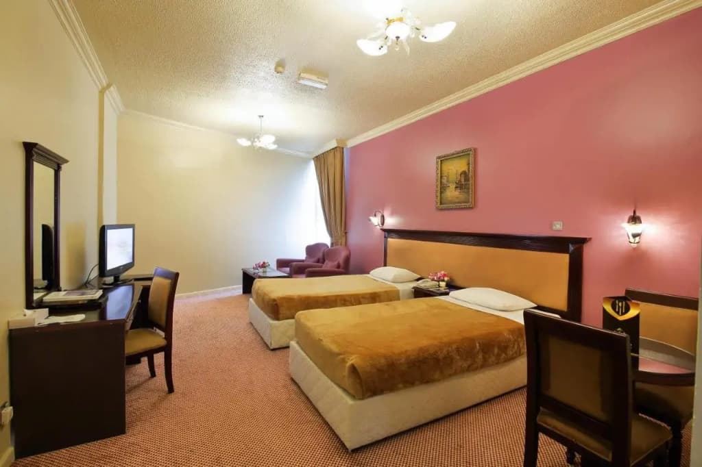Al Bustan Hotel - photo 8