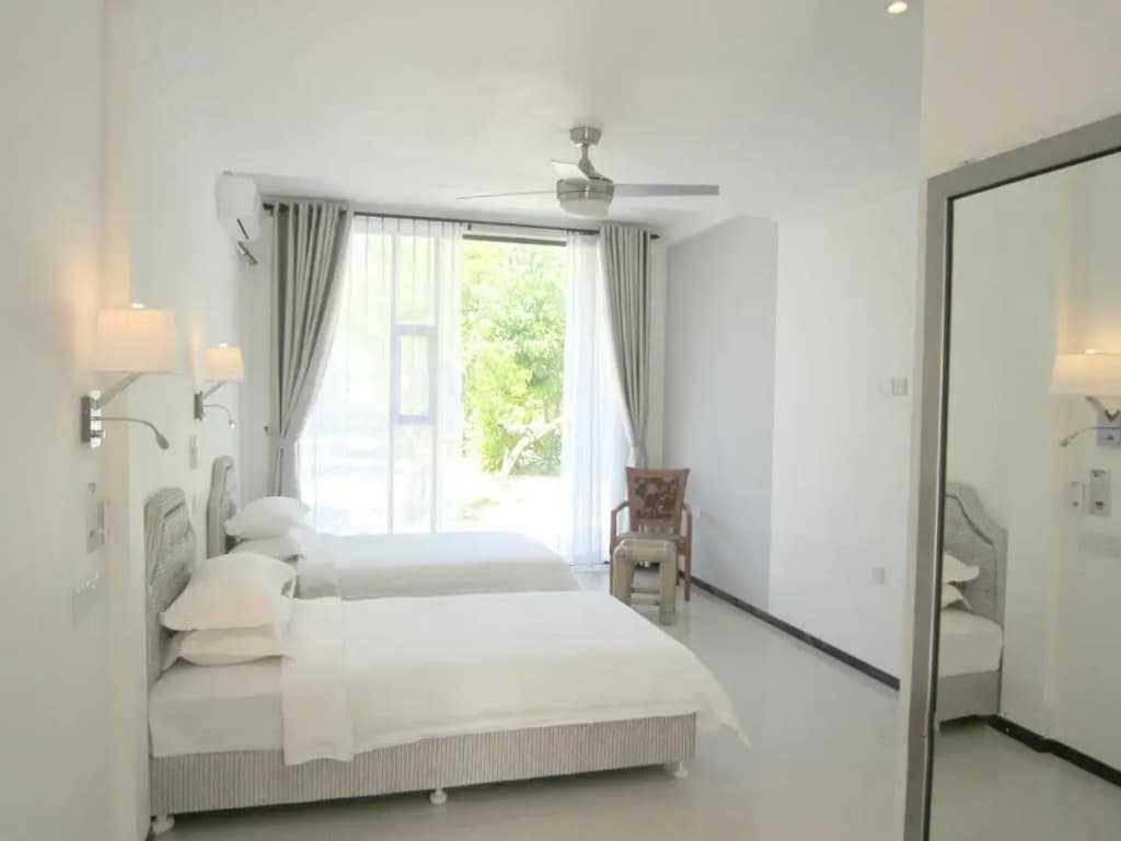 Nazaki Beach Hotel Maldives - photo 5