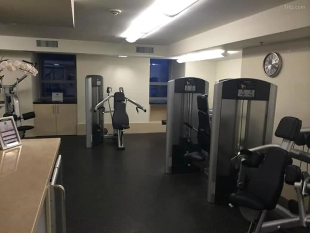 CONRAD 2 Bed APT Brickell-Free Parking - photo 12