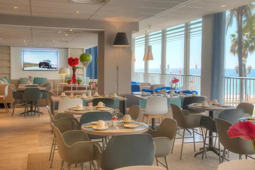 Mercure Nice Promenade Des Anglais - photo 20
