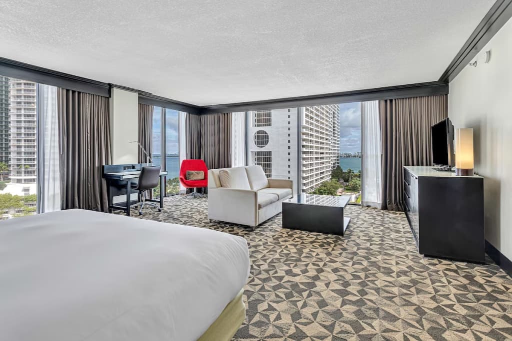 Hilton Miami Downtown - photo 5
