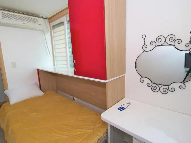 2c House - photo 6