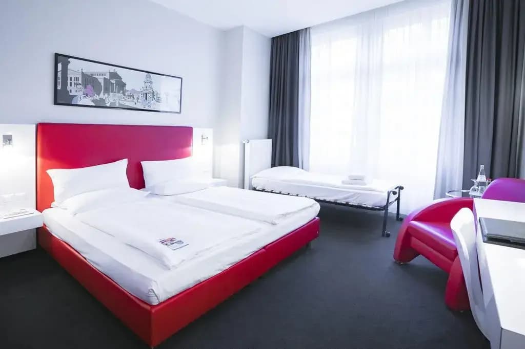 Hotel Berlin Mitte By Campanile - photo 8
