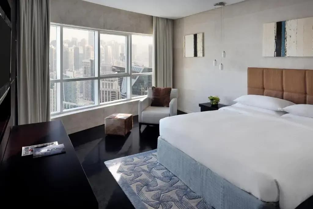 Dubai Marriott Harbour Hotel & Suites - photo 8