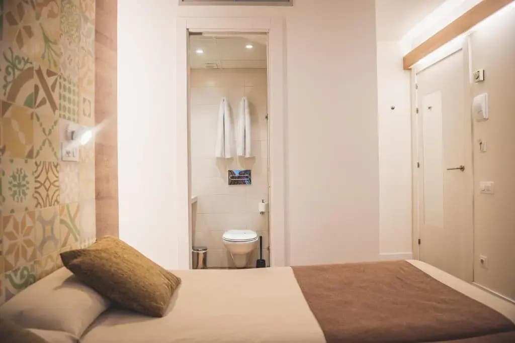 Mare Nostrum Hostal - photo 8