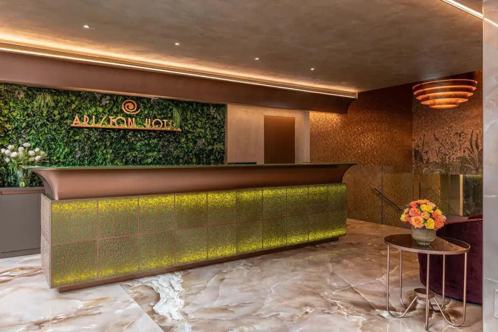 Hotel Ariston - photo 1