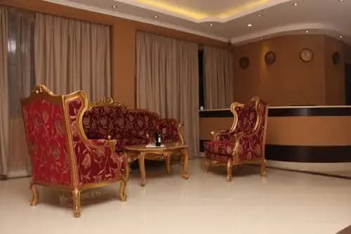 Metropol Hotel - photo 4