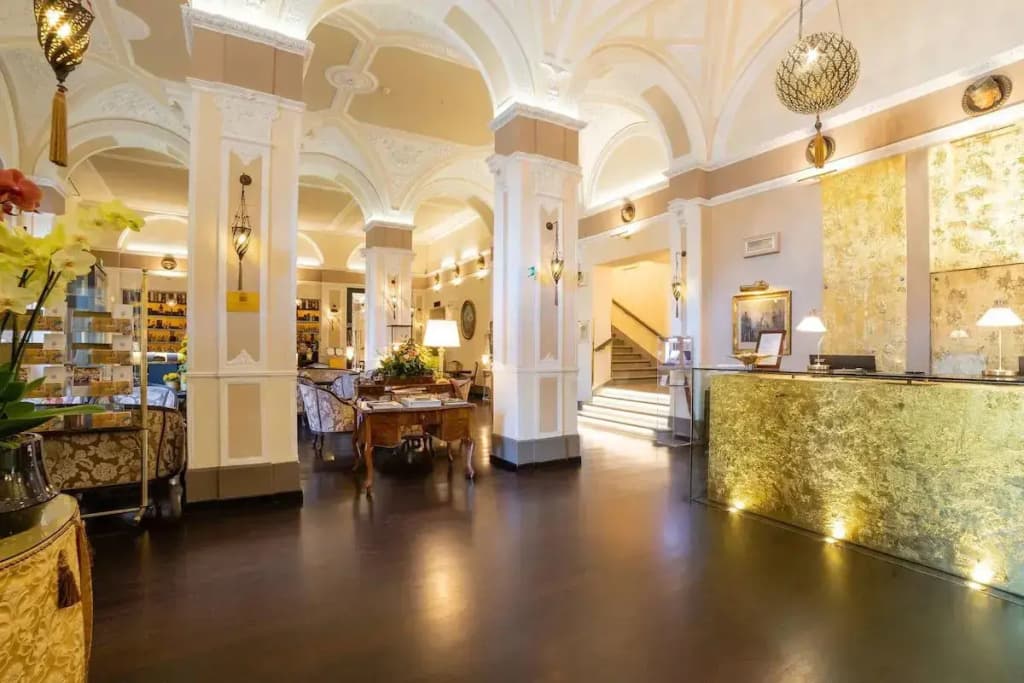 Hotel Bernini Palace - photo 2