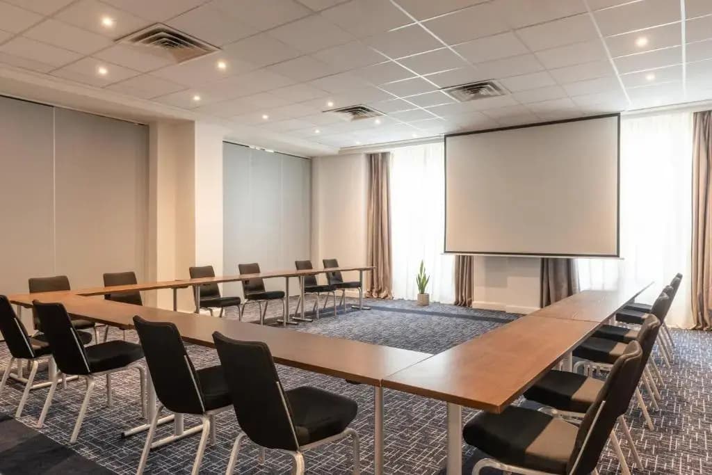 Crowne Plaza Paris Republique, an IHG Hotel - photo 26