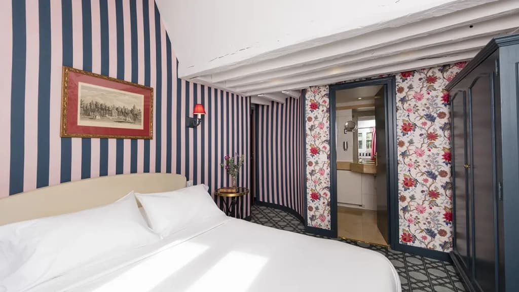 Hotel Saint Germain - photo 8