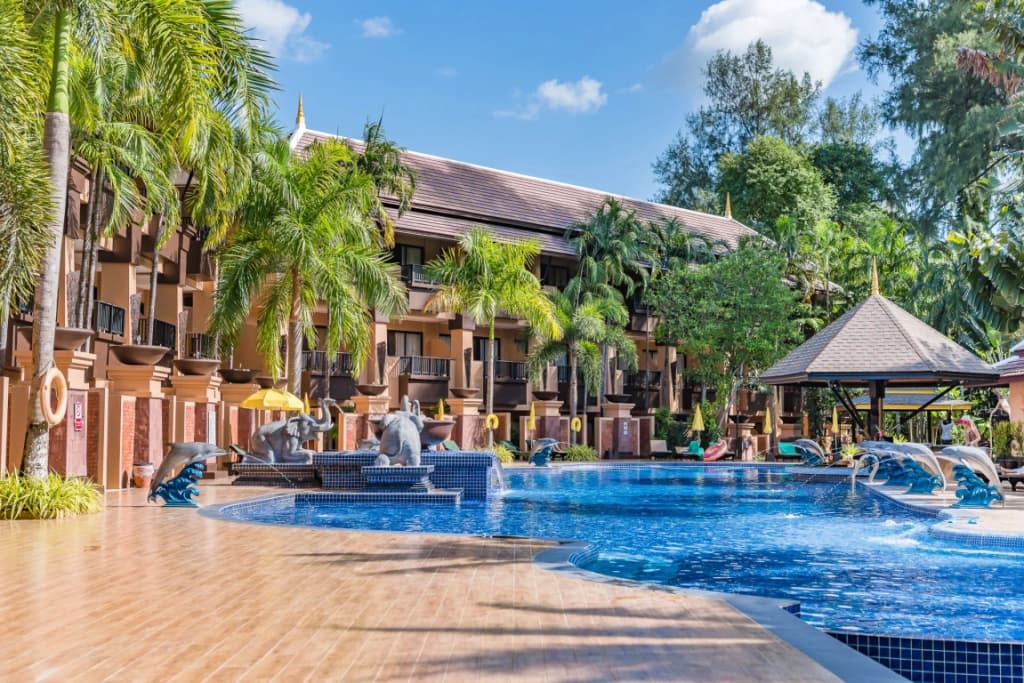 Princess Kamala Beachfront Hotel - photo 2
