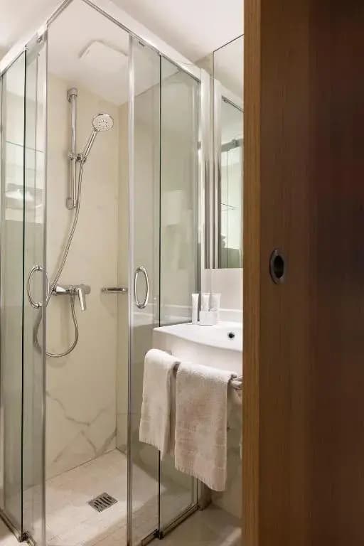 Hotel Hor Les Lumières - photo 17