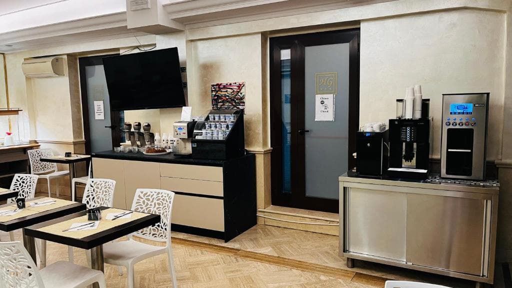 Hotel Galileo - photo 22