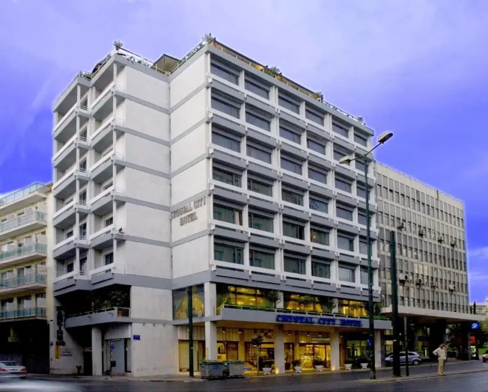 Crystal City Hotel - main photo