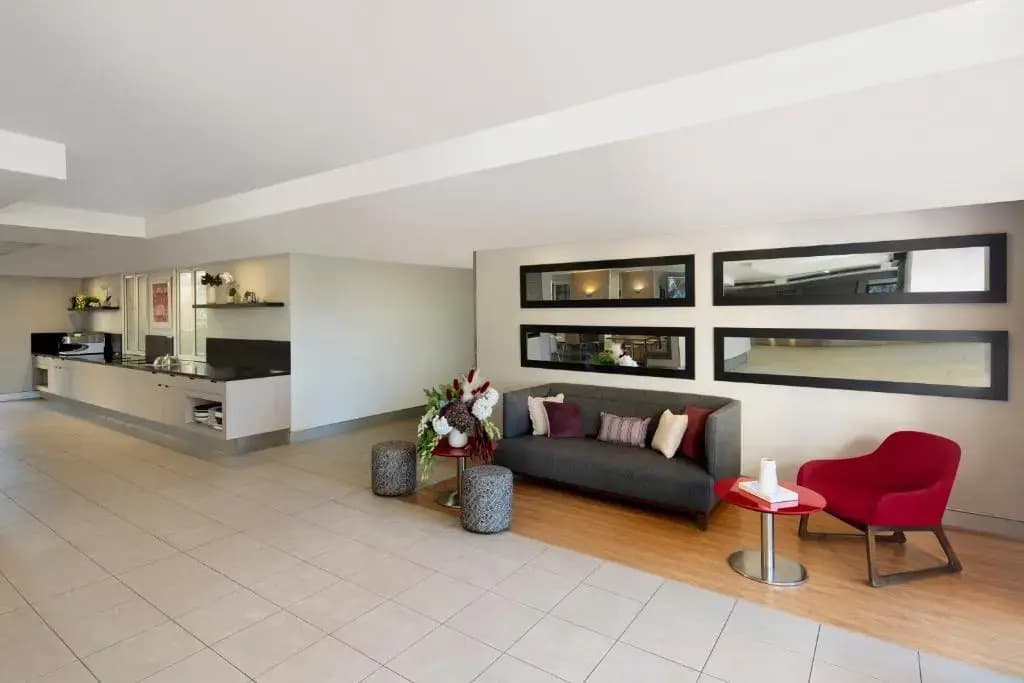 Mercure Sydney Manly Warringah - photo 13