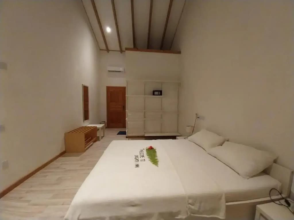 Origami Inn Himandhoo - photo 2