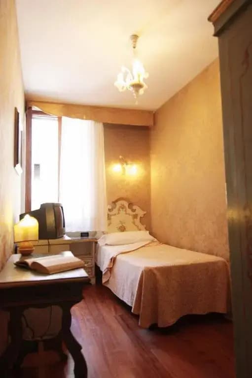 Hotel Malibran - photo 17