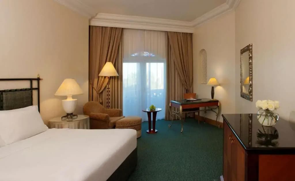 Grand Hyatt Muscat Hotel - photo 19