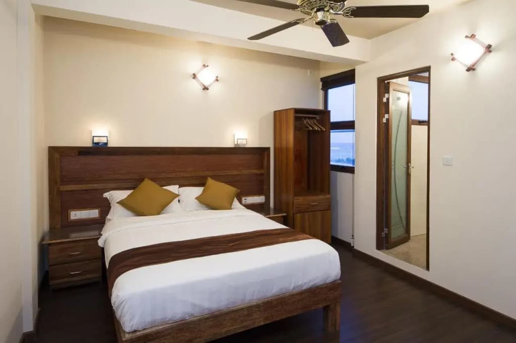 Tropic Tree Hotel Maldives - photo 4