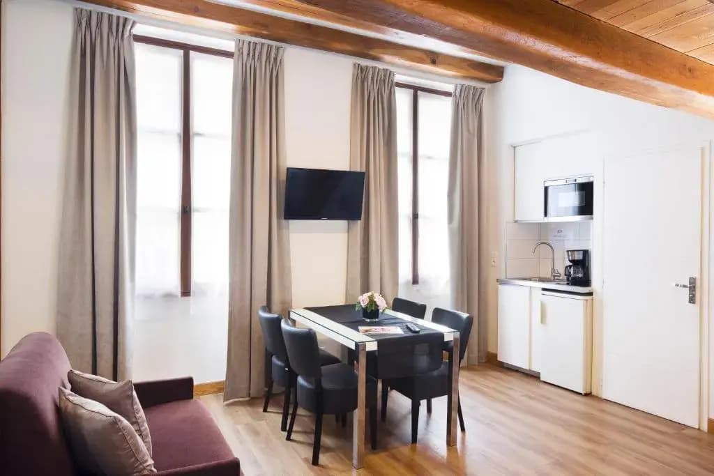 Lion d'Or Paris Hotel - photo 11