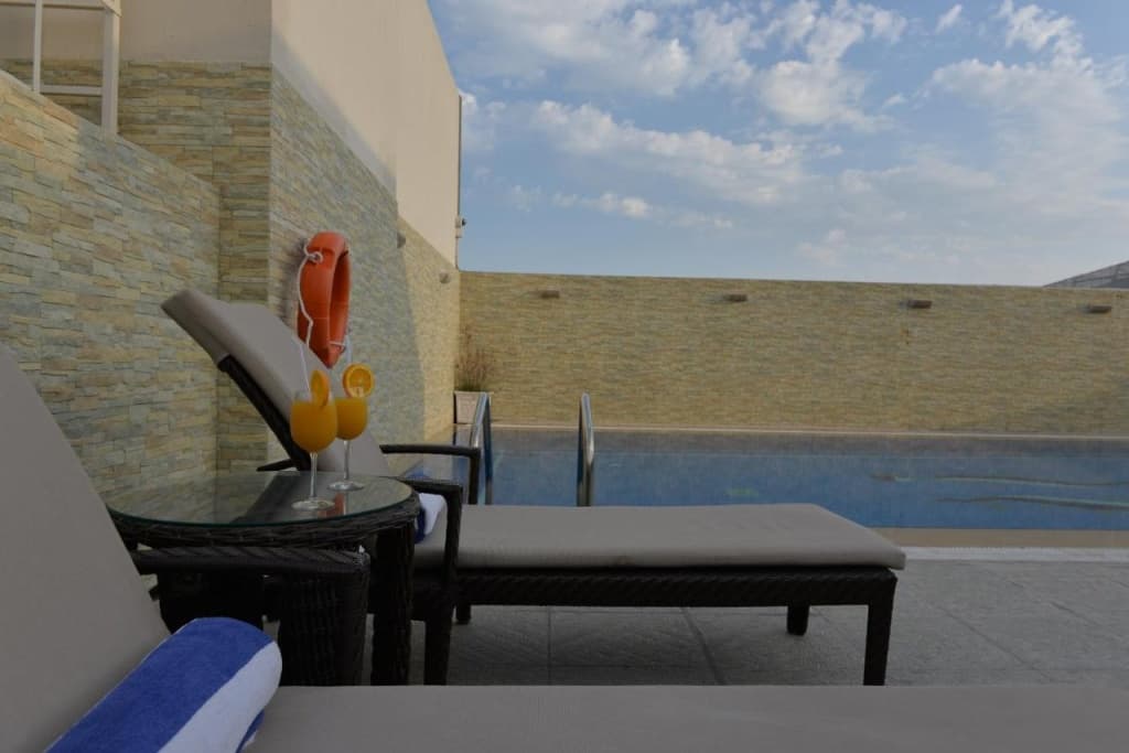 Premium Strato Hotel - photo 20