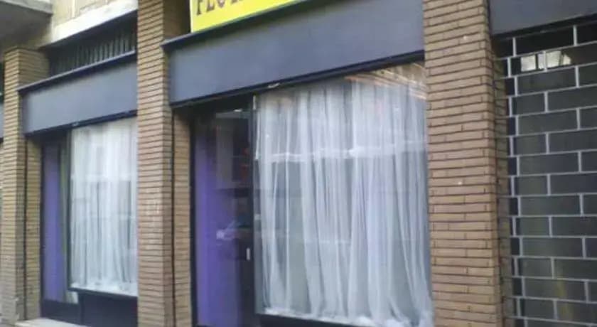 Flower Hostel - photo 5