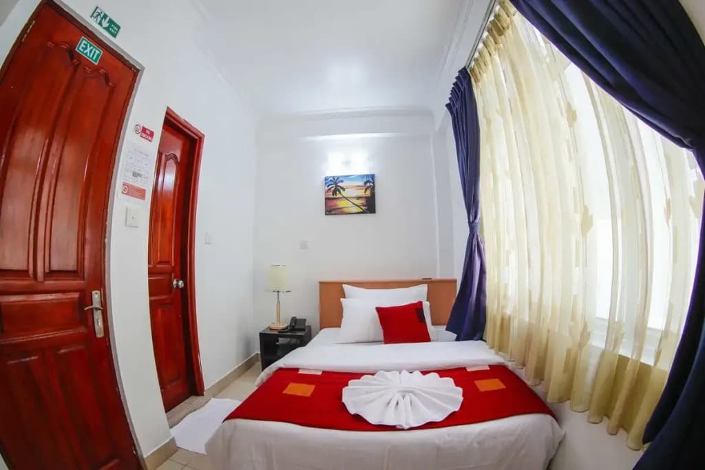 Sunny Suites Inn - photo 11