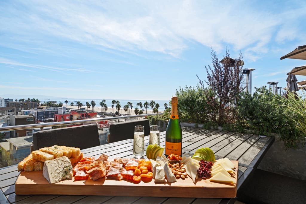Erwin Venice Beach Hotel - photo 13