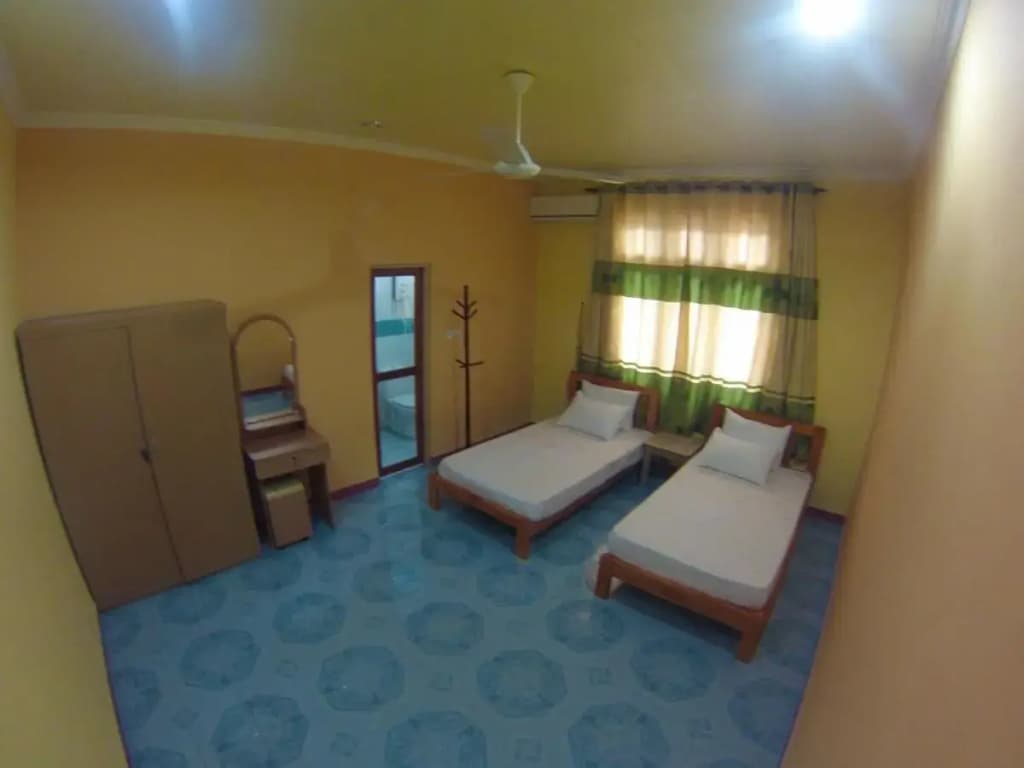 Jail Break Surf Inn Hotel - photo 5