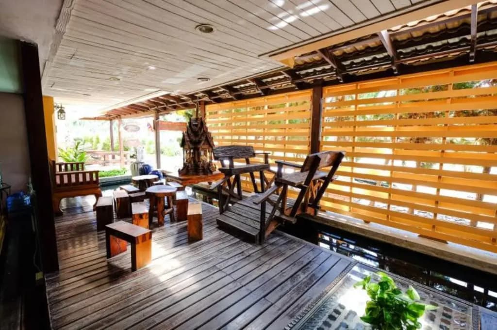 Aiyaree Place Hotel - photo 11