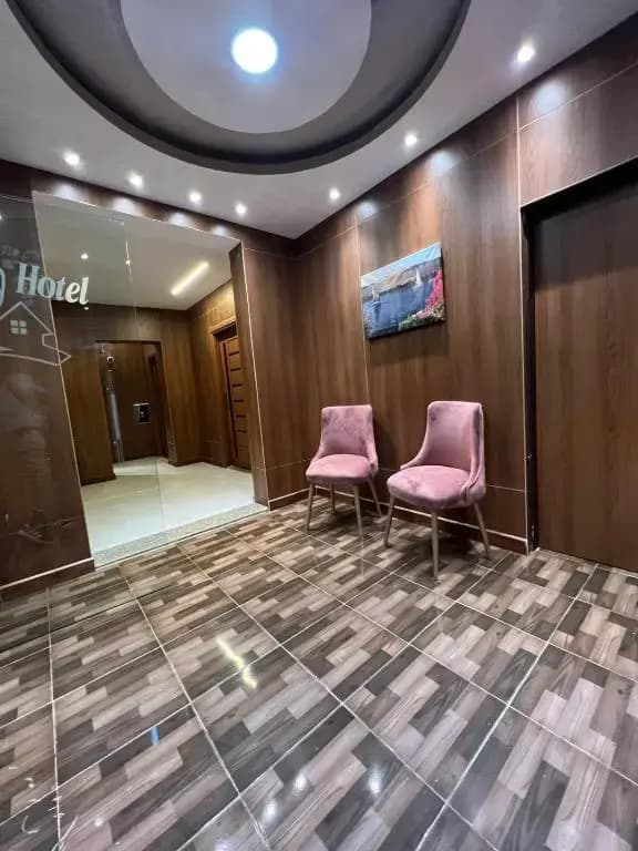 City Hotel - photo 17