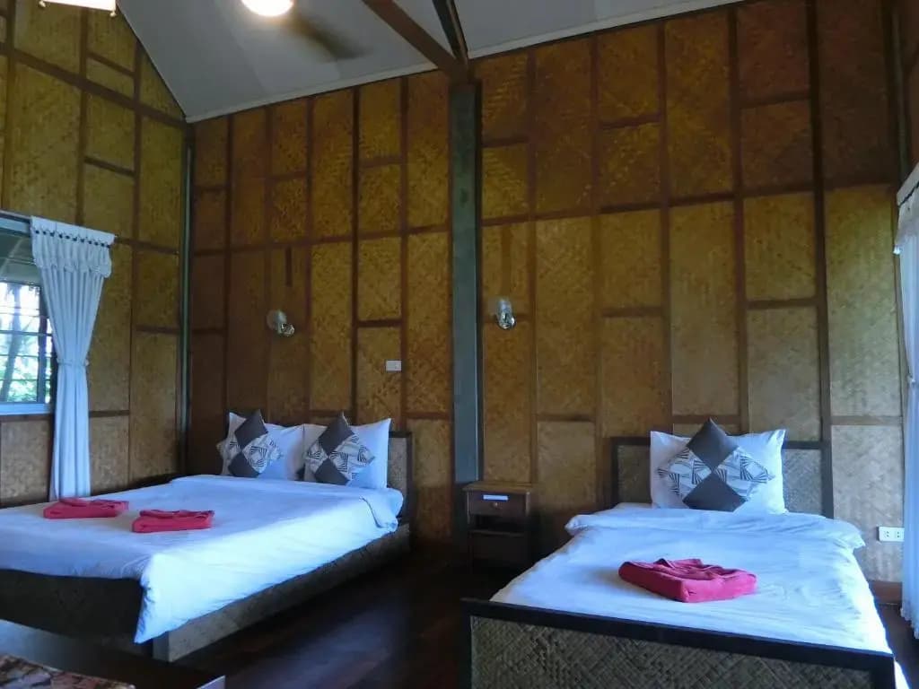 The Narima Bungalow Resort - photo 2