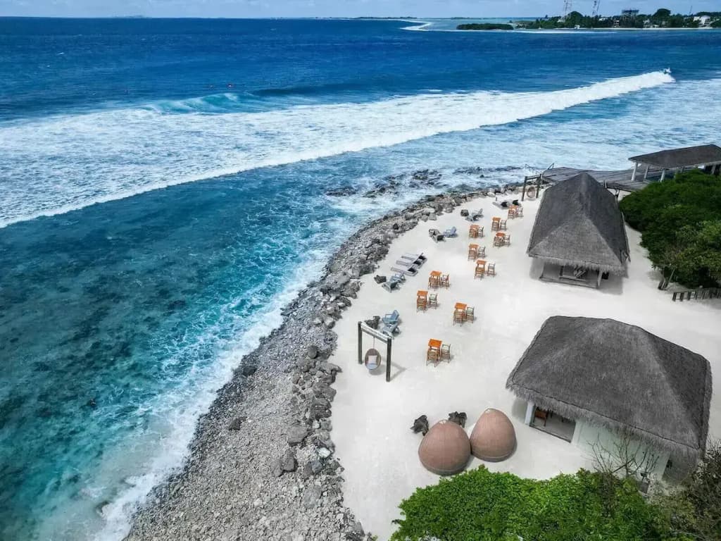 Kuda Villingili Resort - photo 24