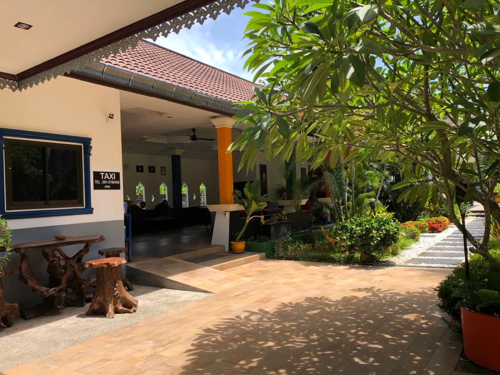 Tropical Palm Resort. - photo 25