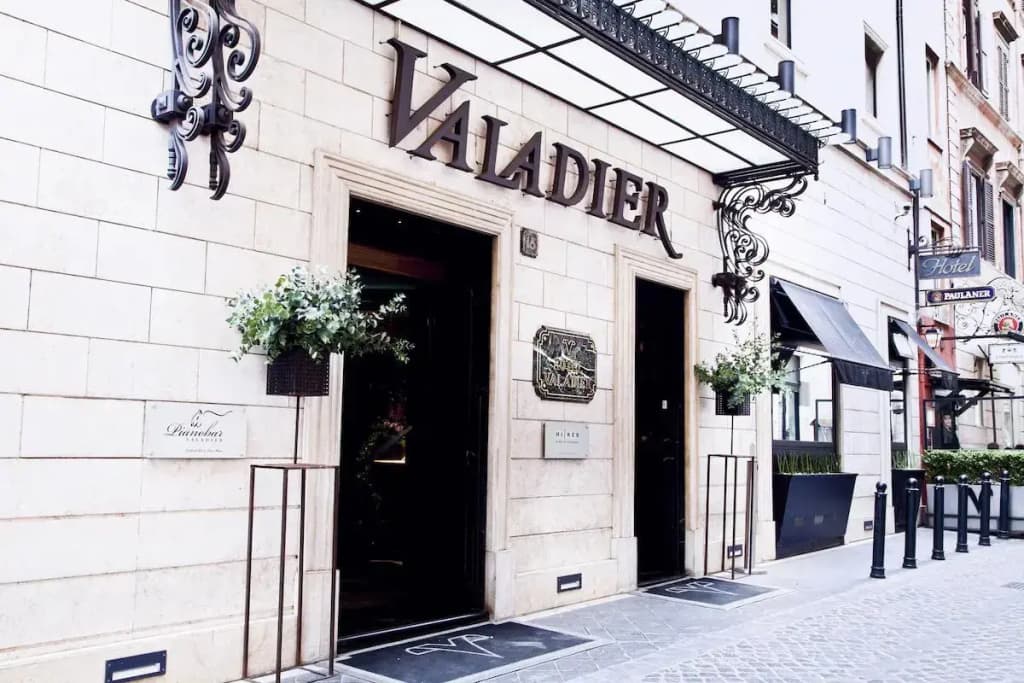 Valadier Hotel - photo 1