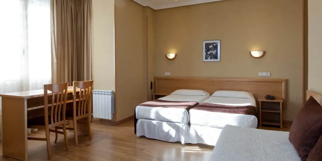 Hotel Mediodia - photo 6