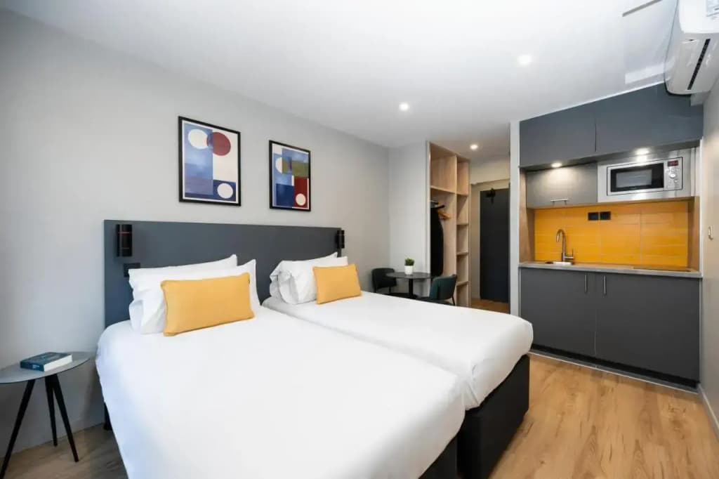 Staycity Aparthotels, Paris Gare De l'Est - photo 11